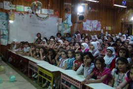 فصل دراسي في الغوطة الشرقية