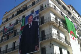 الرئيس بوتفليقة - جدل جزائري حول تغييرات طالت المؤسسة العسكرية - ياسين بودهان الجزائر