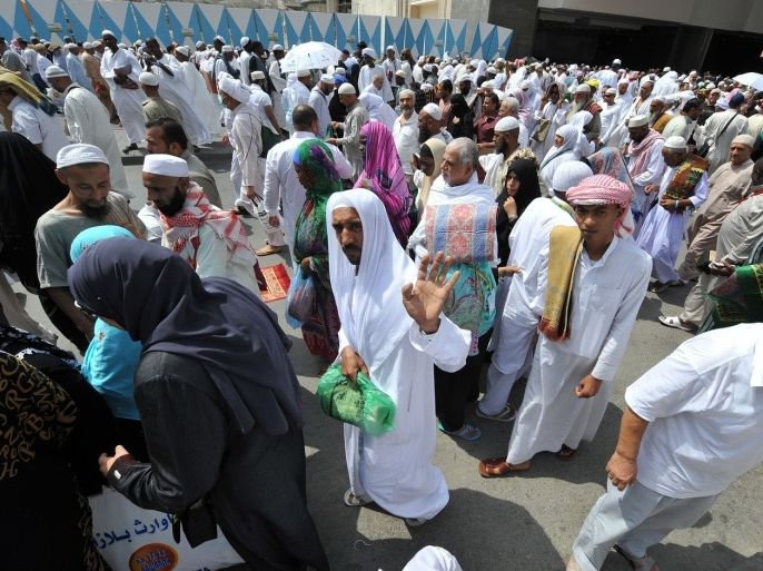 Muslim pilgrims arrive to perform the afternoon prayer in Mecca's Grand Mosque on October 10, 2013, as more than 2 million Muslims have arrived in Saudi Arabia for the hajj pilgrimage to the shrine city, the world's largest annual human assembly which peaks on October 13, according to local state media.