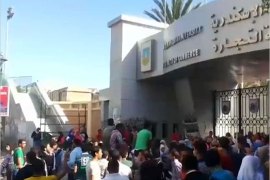 تواصل المظاهرات المنددة بالإنقلاب في الجامعات المصرية