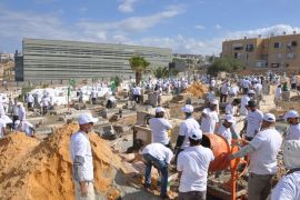 المئات يشاركون بصيانة وترميم مقبرة الكزخانة بيافا