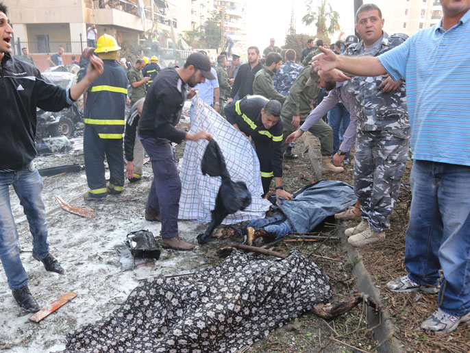 ‪التفجيران اللذان استهدفا السفارة الإيرانية أوقعا 23 قتيلا بينهم مستشارها الثقافي‬ (الفرنسية)