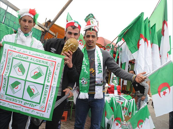 مشجعون جزائريون