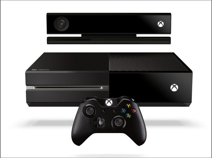 epa03710638 Undated handout photo released by Microsoft on 21 May 2013 shows the the new Xbox One entertainment device. Microsoft says the Xbox One gaming and entertainment device will be released later in 2013. EPA/MICROSOFT / HANDOUT EDITORIAL USE ONLY NO SALES