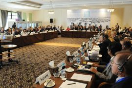 من اجتماع اللجنة الاستشارية للاوروا في البحر الميت بالاردن اليوم