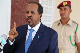 الرئيس الصومالي حسن الشيخ محمود وهو يتحدث في مؤتمره الصحفي اليوم.