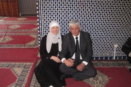 صورة لخديجة ومصطفى فونشا في مسجد الحاميدية في الدار البيضاء بالمغرب