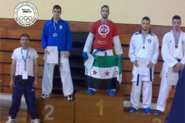 أول ميدالية ذهبية لأول منتخب سوري حر