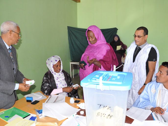 مكتب تصويت في موريتانيا