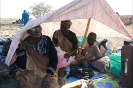 لوشيا روبرت وخالتها- تقرير حول لاجئي دولة جنوب السودان في السودان