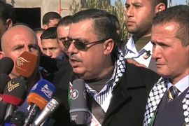 وصول نائبين عن حركة فتح إلى غزة