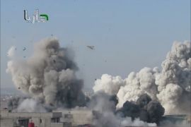 البراميل المتفجرة على داريا ( مصدر الصور نشطاء على مواقع التواصل)