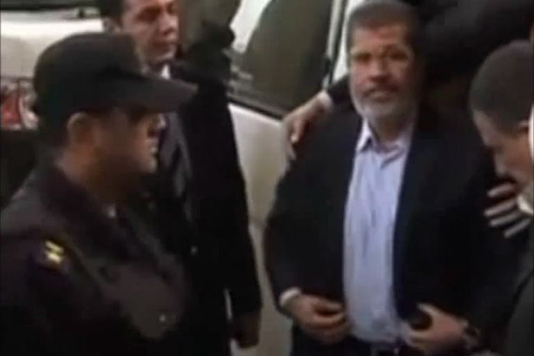استئناف محاكمة الرئيس المعزول مرسي غداً