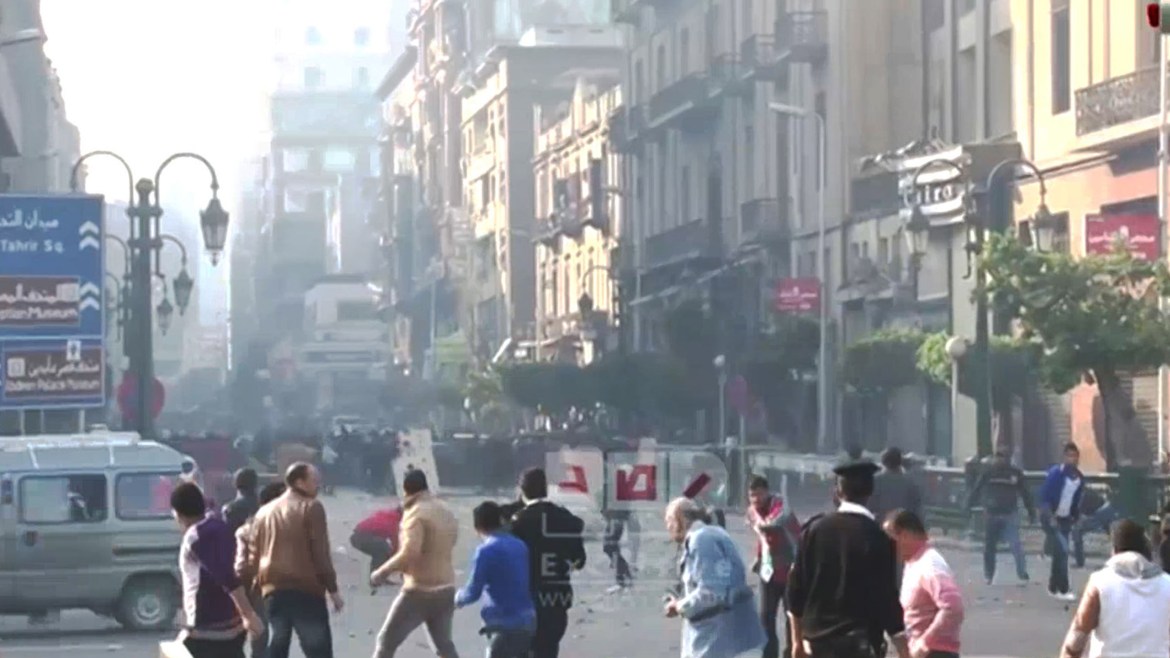 أكثر من 50 قتيلاً في مظاهرات بأنحاء مصر