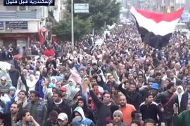 اشتباكات وإصابات في مواجهات خلال مظاهرات ضد الانقلاب في محافظات مصرية.