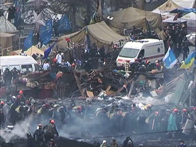 معارك في شوارع كييف ونحو سبعين قتيلا