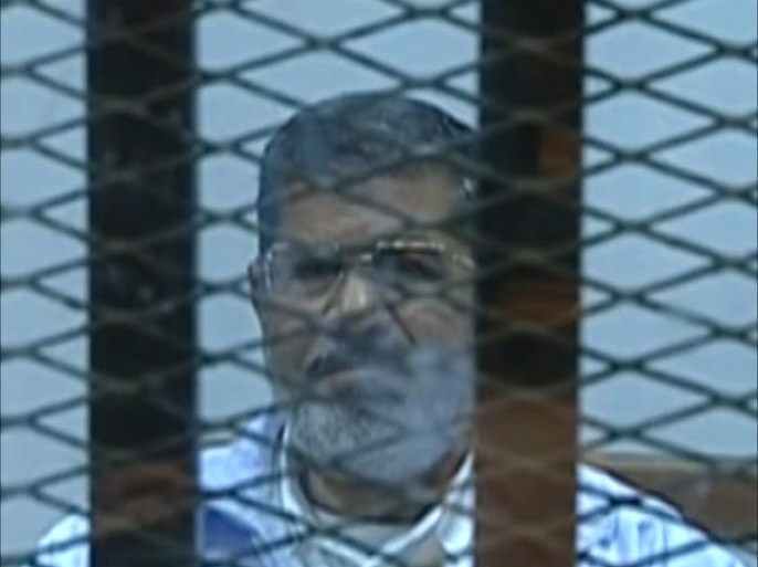 تأجيل محاكمة مرسي بقضية "التخابر" للأحد المقبل
