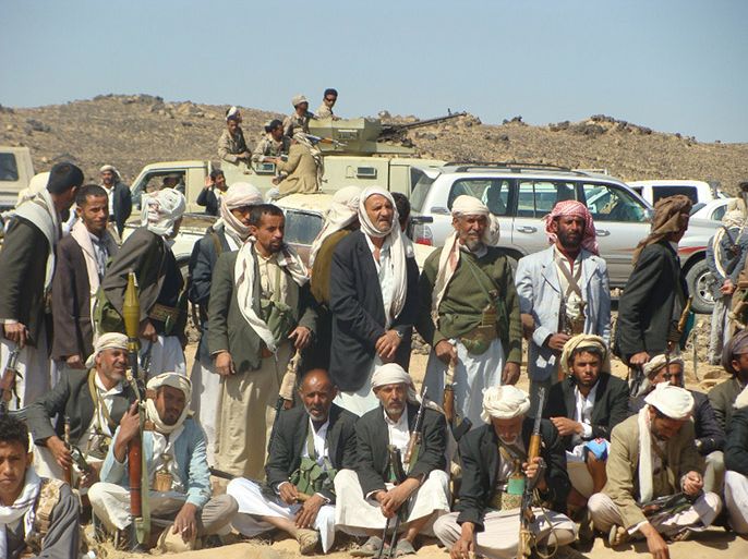 أبناء قبيلة أرحب شبابا وشيوخا متحدون في مواجهة مسلحي الحوثي