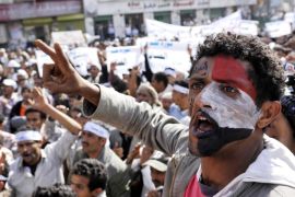 Yemeni protesters shout slogans during a demonstration demanding the dismissal of the government in Sana'a, Yemen, 11 February 2014. Reports state thousands of Yemeni anti-government protesters took to the streets to demand that the government be sacked, calling for the formation of a new government tasked with implementing the outcomes of the country's national dialogue.