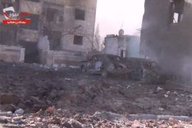 اللحظات الأولى للقصف على حي مساكن هنانو بالبرميل الأول والدمار الذي خلفه القصف 4/2/2014