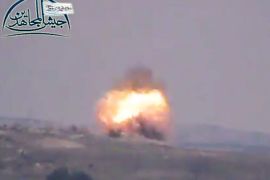 جيش المجاهدين يدمر بصاروخ حراري دبابة لجيش النظام في معمل الثلج بالقرب من اللواء 80 بريف حلب الشرقي