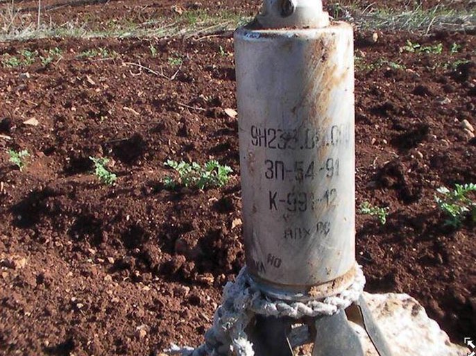 من مخلفات القصف بقنابل عنقودية على كفر زيتا (سوريا) وفق صور لهيومن رايتس ووتش