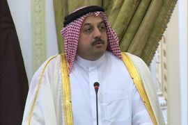 قال وزير الخارجية القطري خالد العطية إن الجميع متفقون على أن حل الأزمة في سوريا سياسي