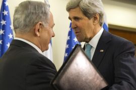 U.S. Secretary of State John Kerry, right, meets with Israeli Prime Minister Benjamin Netanyahu in Jerusalem, Monday March 31, 2014, for a previously unannounced stop in Israel to continue working on talks about the Middle East peace process. (AP Photo/Jacquelyn Martin, Pool)