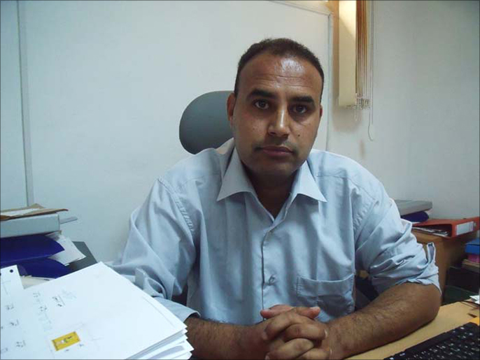 محسن النابتي القيادي في حزب التيار الشعبي (في يونيو 2013 في مقر حزب التيار الشعبي بالعاصمة  (الجزيرة)