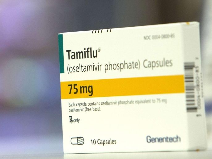 A box of Tamiflu is pictured at a Duane Reade pharmacy in New York January 10, 2013. The country is in the midst of what is being described as a flu epidemic with much higher numbers of the sickness being reported than usual, according to local media. REUTERS/Andrew Kelly (UNITED STATES - Tags: HEALTH)