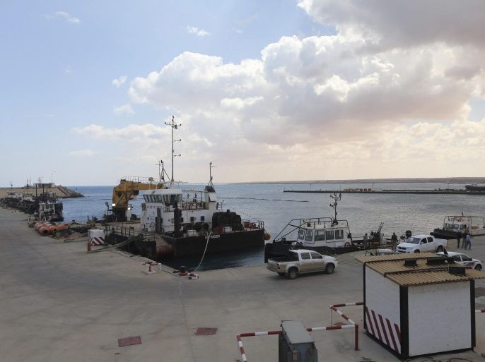 A view of Es Sider export terminal in Ras Lanuf, where a North Korean-flagged tanker had loaded crude oil, March 11, 2014. Libya's parliament voted Prime Minister Ali Zeidan out of office on Tuesday after rebels humiliated the government by loading crude on the tanker that fled from naval forces, officials said, in a sign of the worsening chaos in the OPEC member state.REUTERS/Esam Omran Al-Fetori (LIBYA - Tags: CIVIL UNREST POLITICS BUSINESS ENERGY)