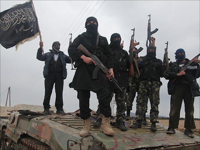 النصرة سلمت مواقعها المتاخمة لمناطق سيطرة تنظيم الدولة في ريف حب الشمالي لأحد فصائل المعارضة (الجزيرة)