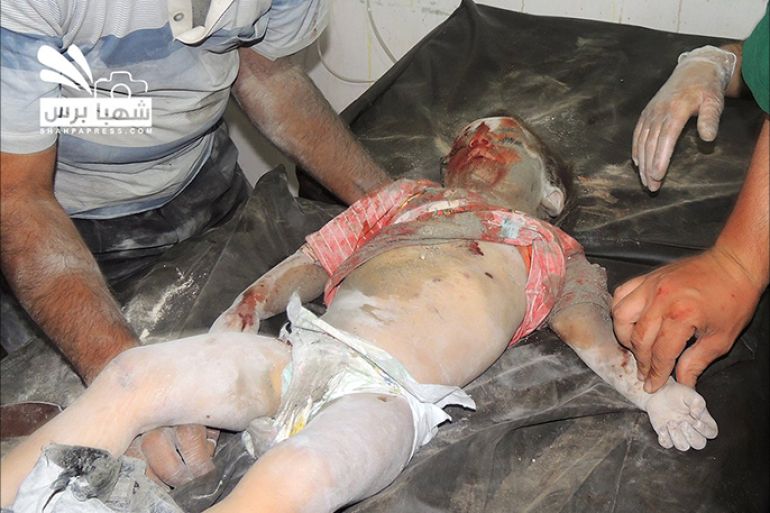 قتلى من الأطفال جرار البراميل المتفجرة على بلدة مارع بريف حلب
