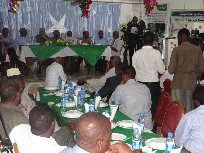 لقطات من اجتماع البرلمان المطالبين باستقالة الرئيس الصومالي 5 مايو 2014