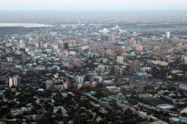 An aerial view shows the Sudanese capital Khartoum on January 13, 2011. South Sudan was set to wrap up a week-long independence vote on January 15 confident one of the world's poorest regions is now securely on the path to becoming its newest nation state. مدينة الخرطوم