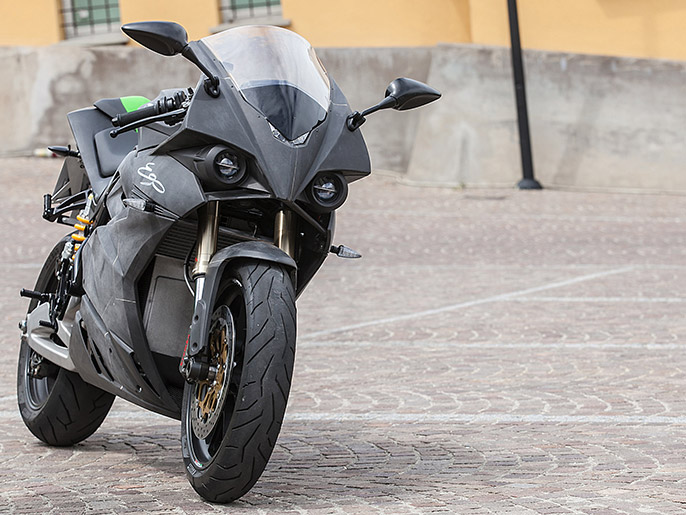 شركة إيطالية تطلق دراجة كهربائية خارقة خلال 2015