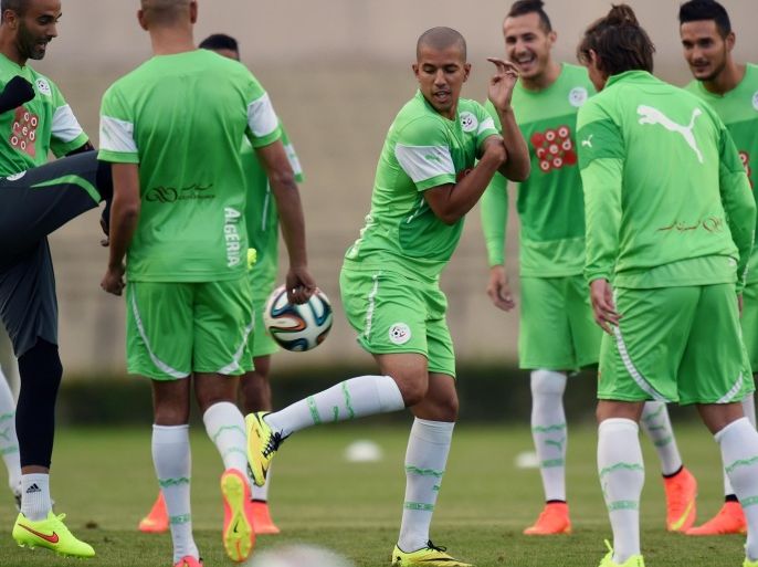 Algeria's national football team players take part in a training session at the Walter Ribeiro Stadium in Sorocaba on June 9, 2014, a few days prior to the start of the 2014 FIFA World Cup in Brazil. AFP PHOTO / PHILIPPE DESMAZES