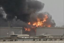 ثوار بنغازي يسيطرون على معسكر قوات الصاعقة