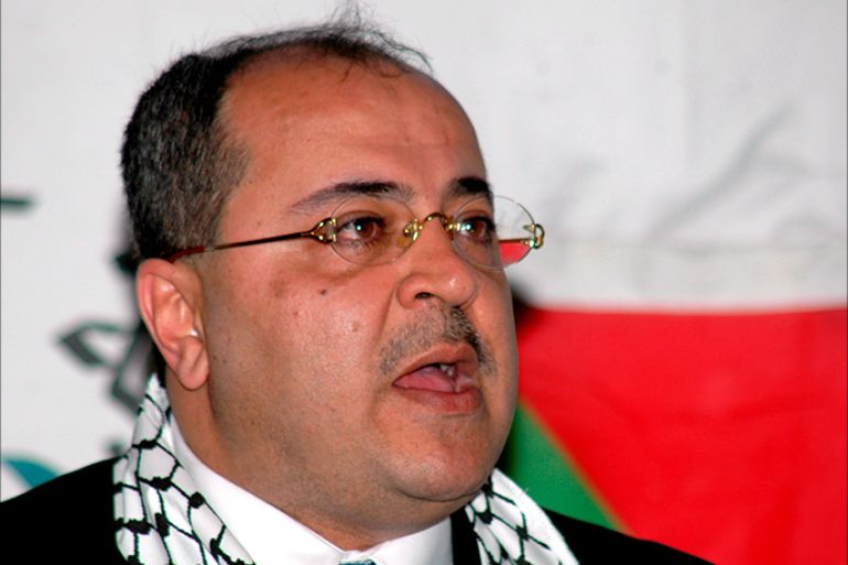 epa01300072 Israeli parliament member and leader of the Arab nationalist party Ahmad Tibi delivers a speech during a ceremony marking Land Day in the Yemeni capital Sana'a, 30 March 2008.