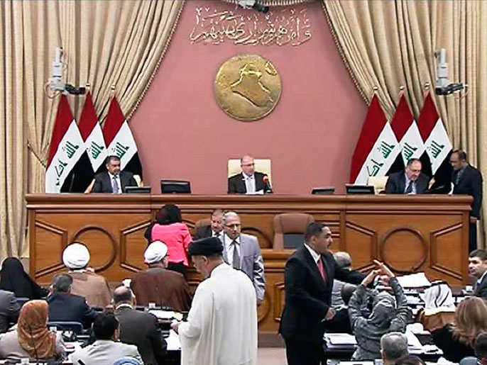 سيلتئم البرلمان العراقي دون بحث من هي الكتلة الكبرى المخولة بتحديد رئيس الحكومة (الجزيرة)