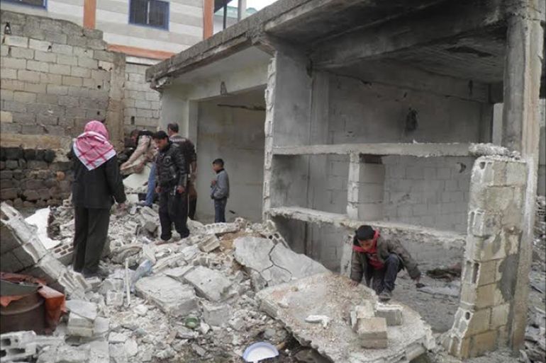 الدمار والضحايا هو ما خلفه نظام الأسد لأهالي الحولة في العيد