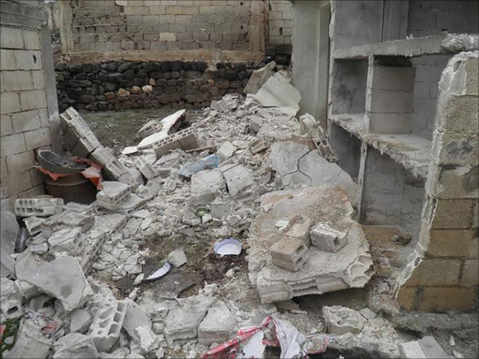 ‪الدمار الحاصل جراء قصف قوات النظام‬ (الجزيرة نت)
