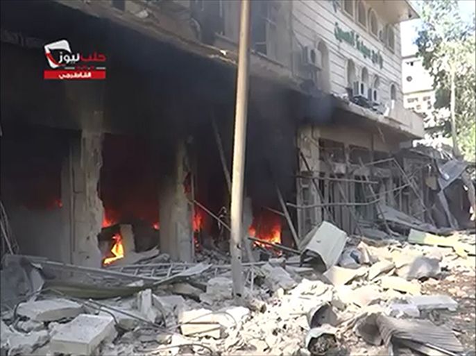 قصف بالبراميل المتفجرة على حي القاطريجي بحلب