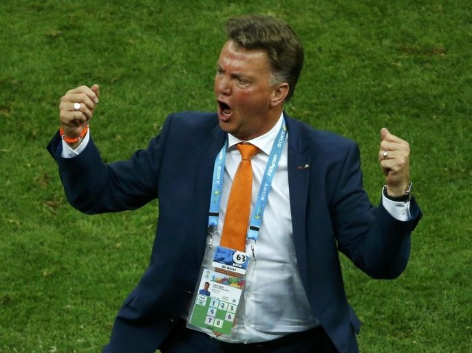 Netherlands coach Louis van Gaal reacts in the sidelines during the 2014 World Cup third-place playoff between Brazil and Netherlands at the Brasilia national stadium in Brasilia July 12, 2014. REUTERS/Ruben Sprich (BRAZIL - Tags: SOCCER SPORT WORLD CUP)