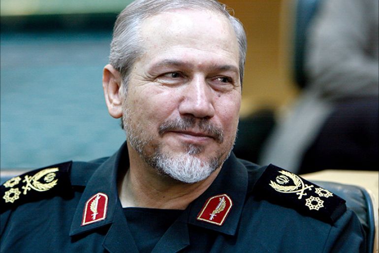 epa01106399 (FILES) A File picture dated 18 August 2007 shows General Yahya Rahim-Safavi, commander of the Iranian Revolutionary Guards, who on 01 September 2007 was surprisingly replaced by Iran's Supreme Leader and