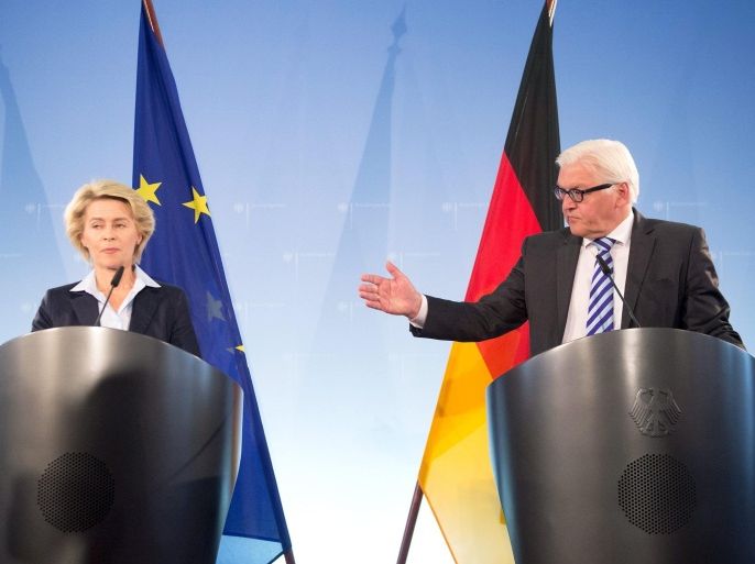 German Minister of Defence Ursula von der Leyen and German Minister for Foreign Affairs Frank-Walter Steinmeier attend a press conference in Berlin, Germany, 20 August 2014. The German government is examining the possibility of the delivery of arms to Iraq for the fight against the terror militia Islamic State (IS). Germany is prepared to supply Kurdish fighters with ammunition.