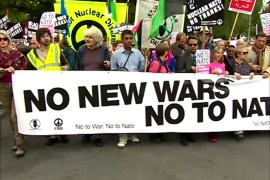 ناشطون بريطانيون يستبقون قمة الناتو بمظاهرات
