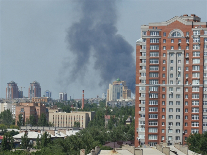رغم استمرار المعارك شرقي أوكرانيا تعقد الاثنين مباحثات بين كييف والانفصاليين (الجزيرة)
