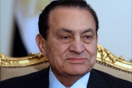 epa03244991 (FILE) A file photograph dated 09 February 2011 shows the then Egyptian President Hosni Mubarak in Cairo, Egypt. Mubarak on 02 June 2012 is due to hear the verdict in his trial over the killing of peaceful protesters and corruption.