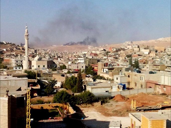 آثار القصف على مدينة عرسال اللبنانية